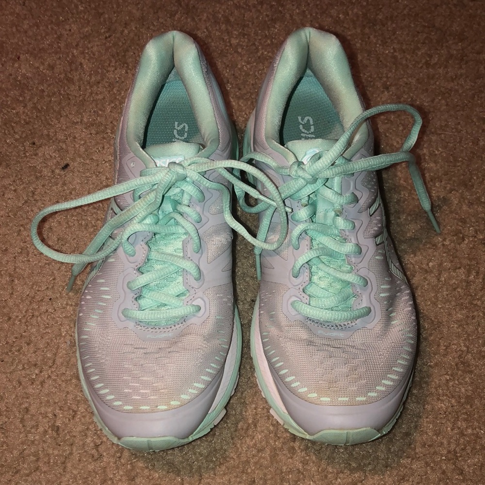 ASICS Gel-Kayano